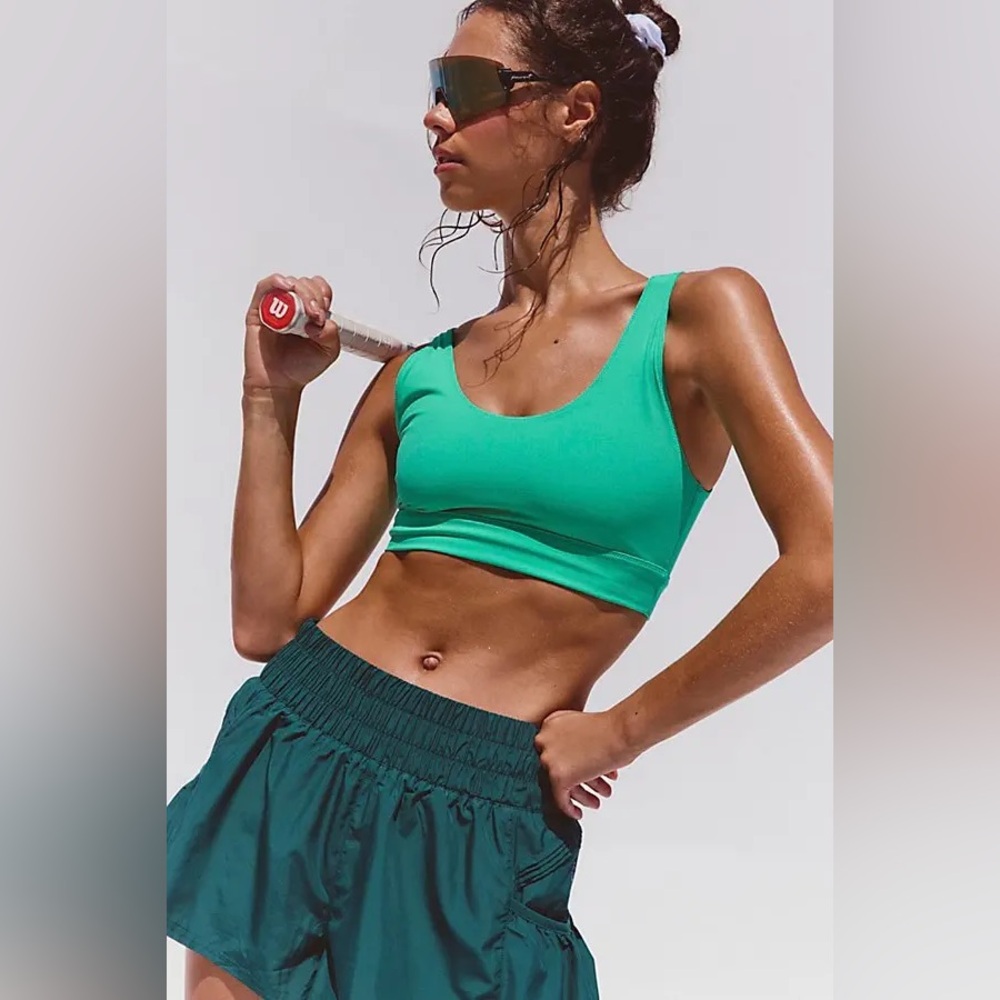 *NWOT* Free People Win Win Scoop Neck Sports Bra - Seafoam